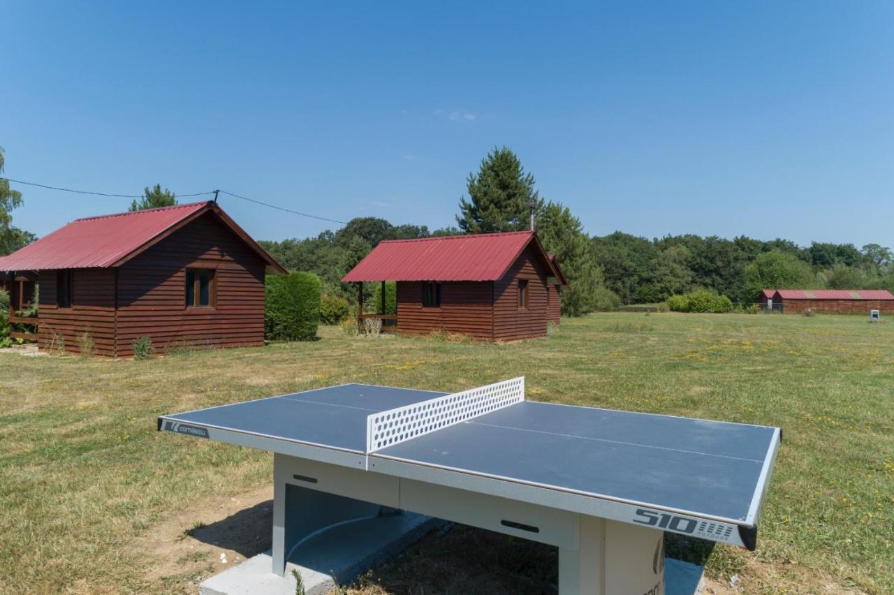Les Cabanes Parisiennes - Chalets 1H30 From Paris - 62P Sainte-Geneviève-des-Bois Екстериор снимка