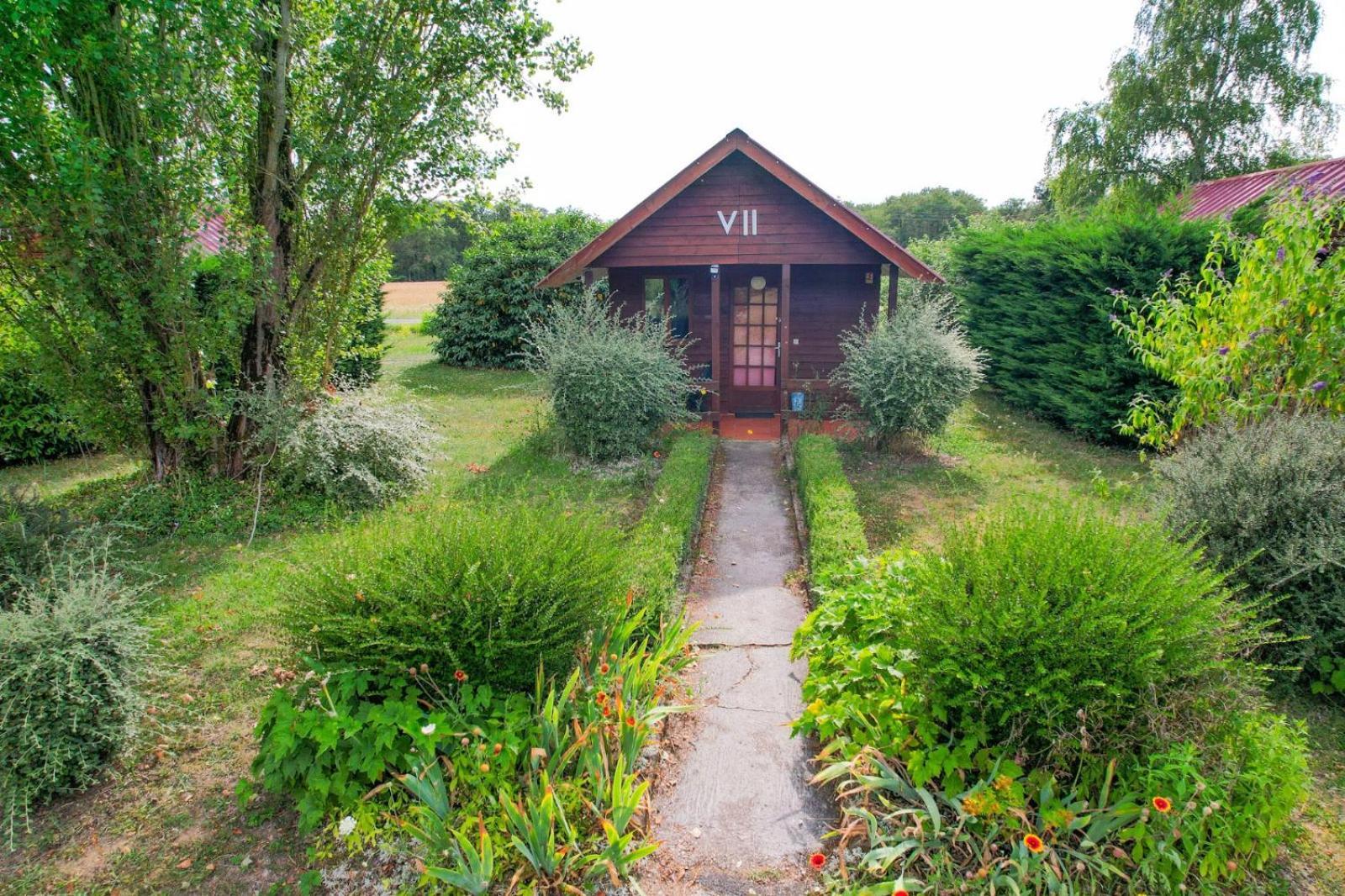 Les Cabanes Parisiennes - Chalets 1H30 From Paris - 62P Sainte-Geneviève-des-Bois Екстериор снимка